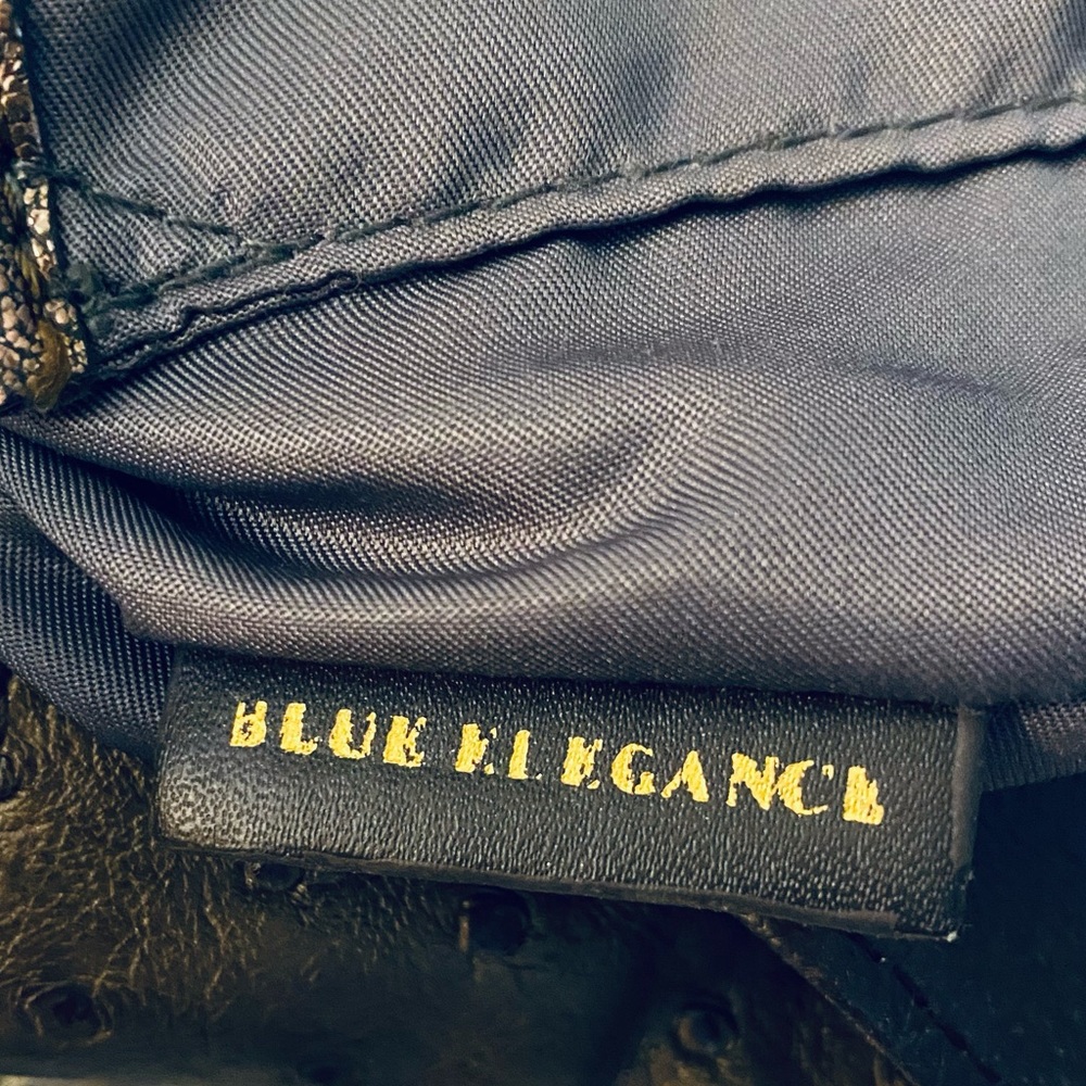 🌟HP🌟EUC Blue Elegance Studded Chrystal Taupe Faux Ostrich Shoulder Bag - Picture 7 of 16